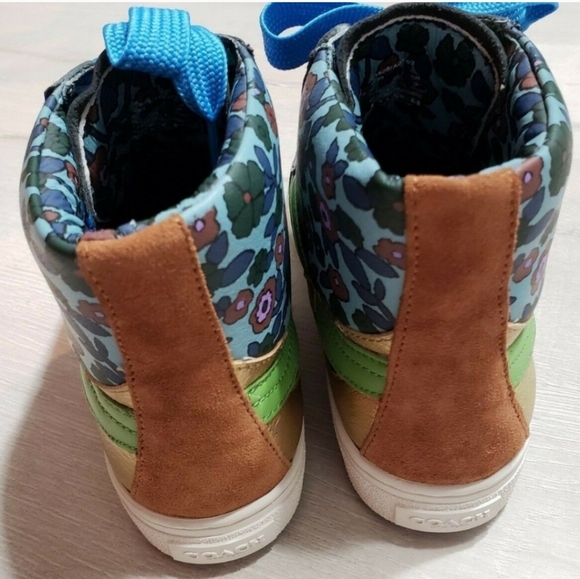 1 DAY SALE! COACH LEATHER HiTop Floral Shoes - Picture 2 of 8